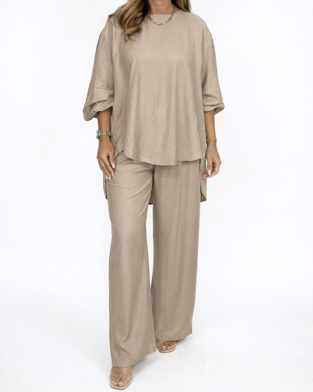 Kveta | Breezy Ensemble with Flared Trousers
