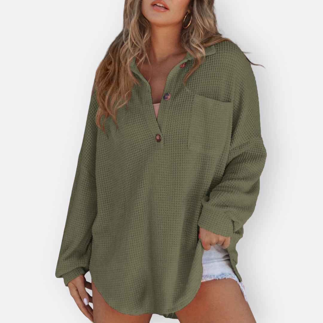 Inês - Lightweight Tunic Blouse with V Neckline and Buttons