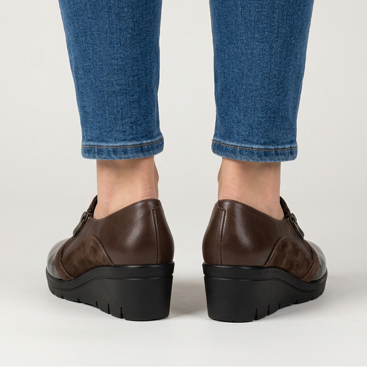 Four-Color Heeled Moccasins