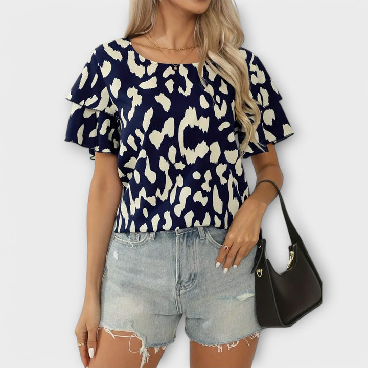 Evelyn - Everyday Top with Round Neckline