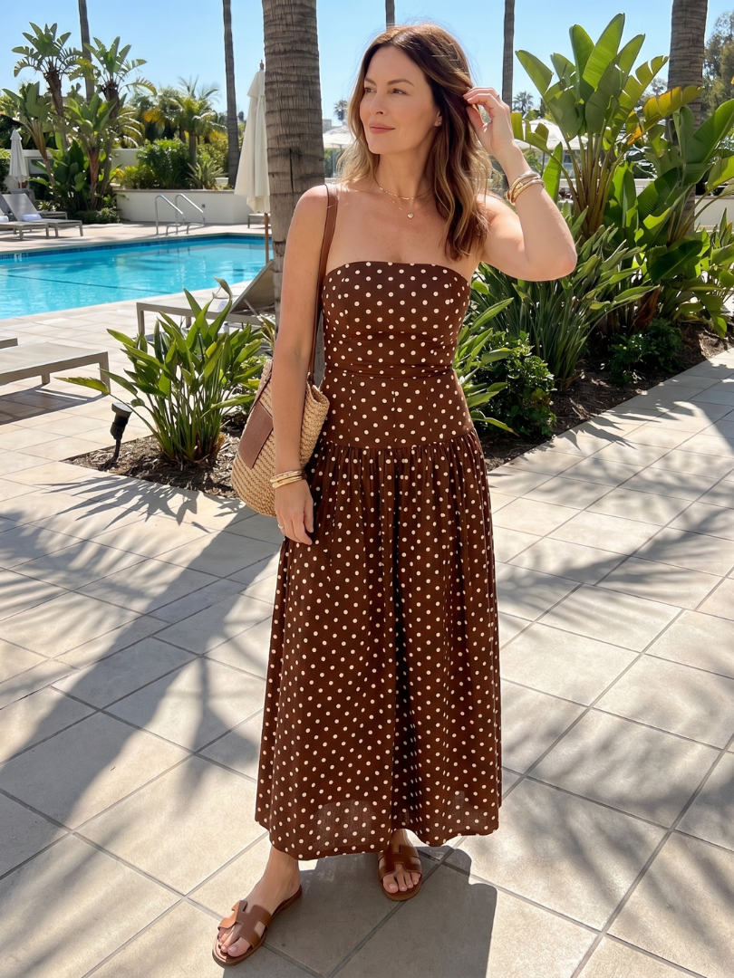 Sorien | Midi Strapless Dress with Deep Design
