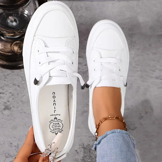 Élyna – Subtle Comfort for Every Step