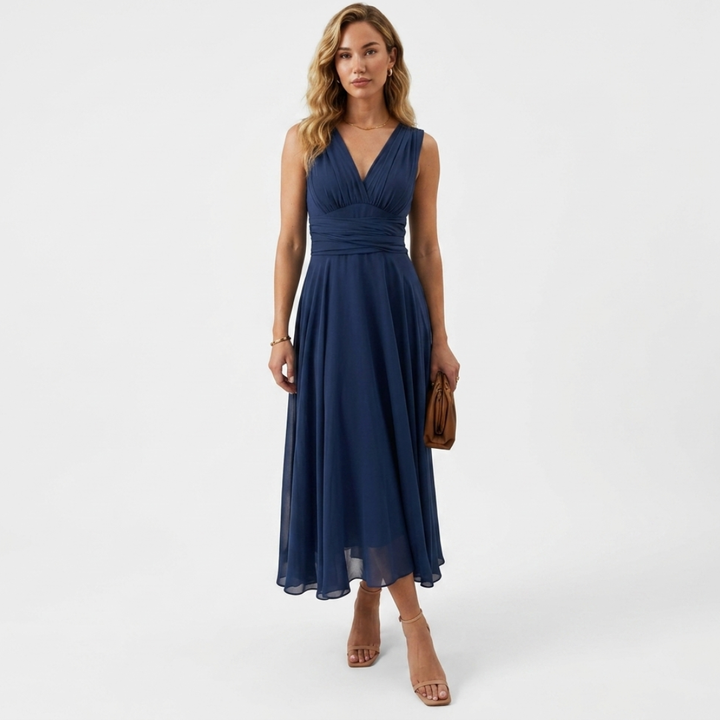 Cora - Backless Dress
