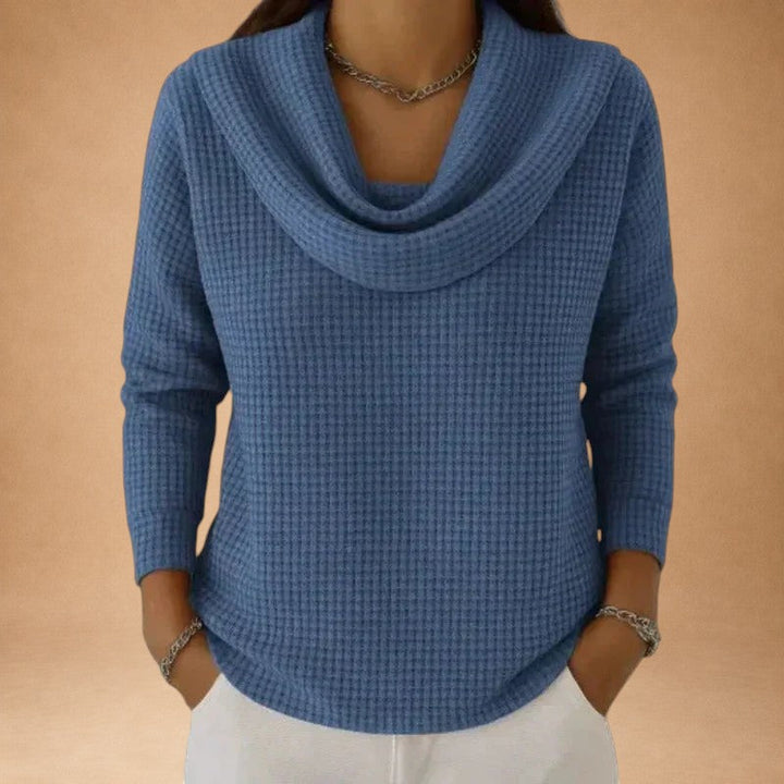 Marina – Warm Knitted Top with Waffle Texture and Elegant Draped Collar