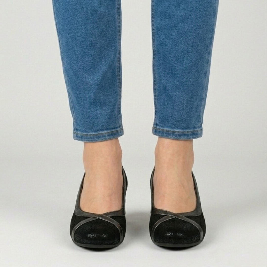 Aminda | Stylish Heeled Moccasins