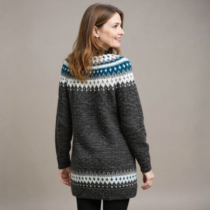 April | Vintage Knitted Sweater