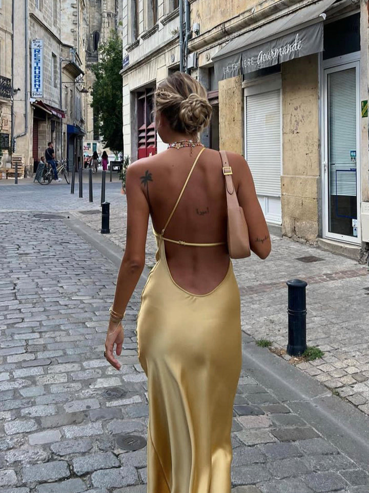 Maxi Satin Dress with One Shoulder and Side Split