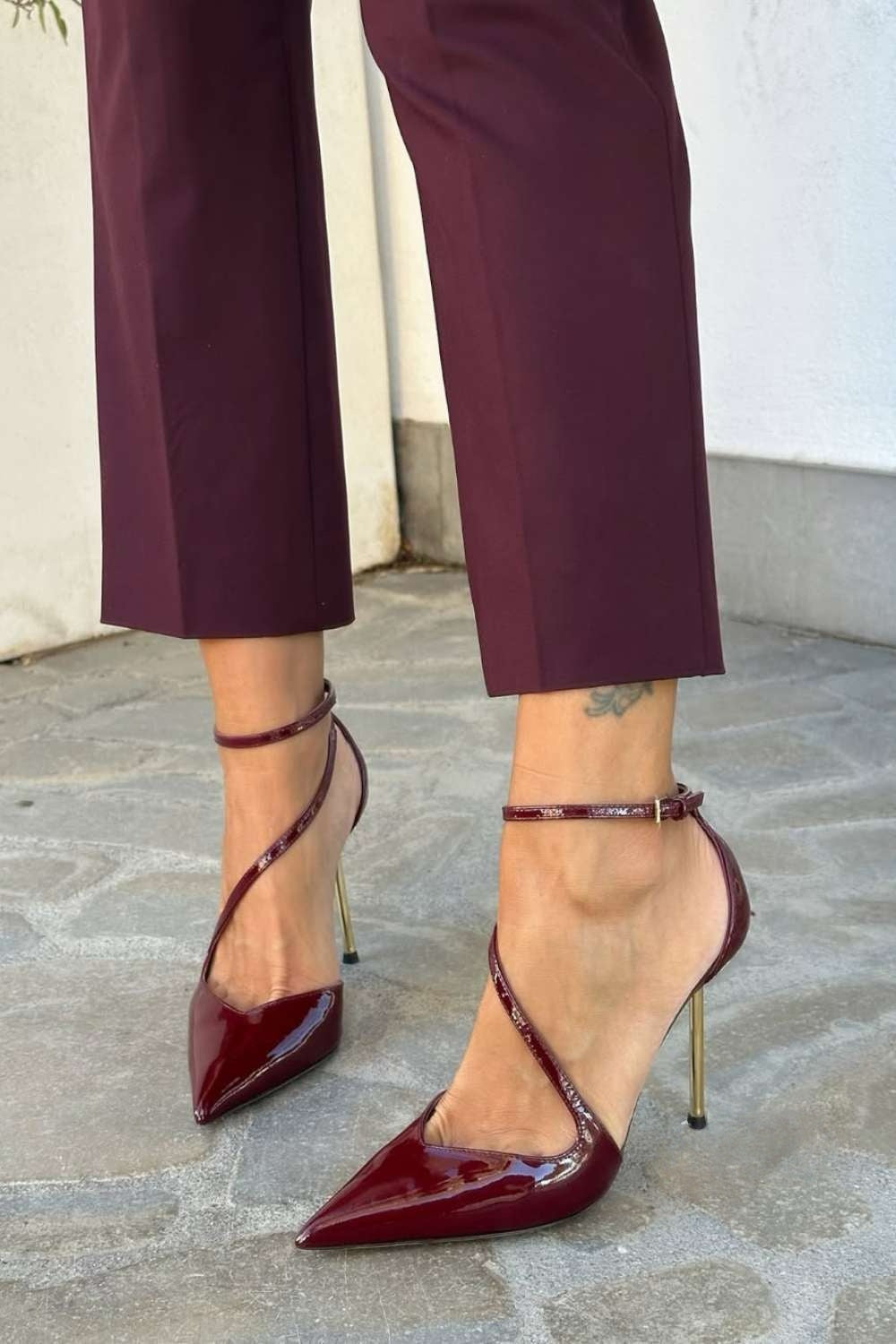 Iolanda - Elegant Black High Heels