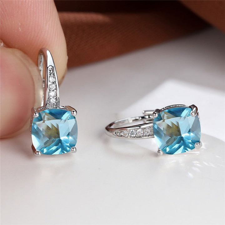 Ring Earrings with Hidden Stone | Gold