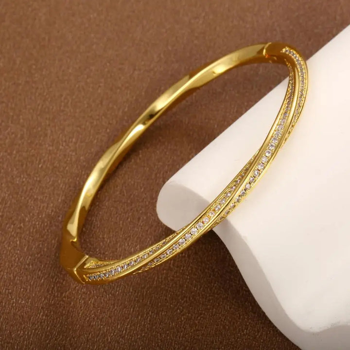 Stunning crystal bracelet with two rows of gold