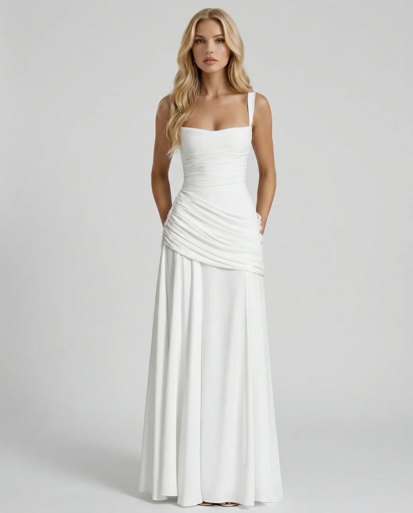 Vera | Maxi Dress Featuring a Gathered Square Neckline
