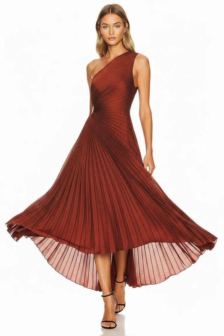 Gita | Elegant Pleated Maxi Dress for Formal Occasions