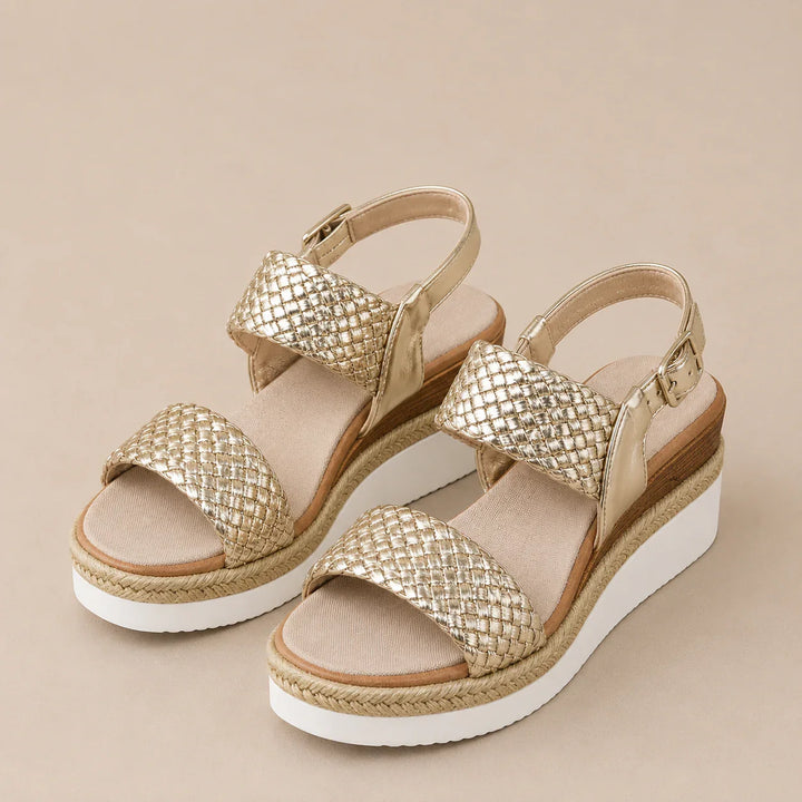 Elegant platform sandals with woven detail and espadrille sole