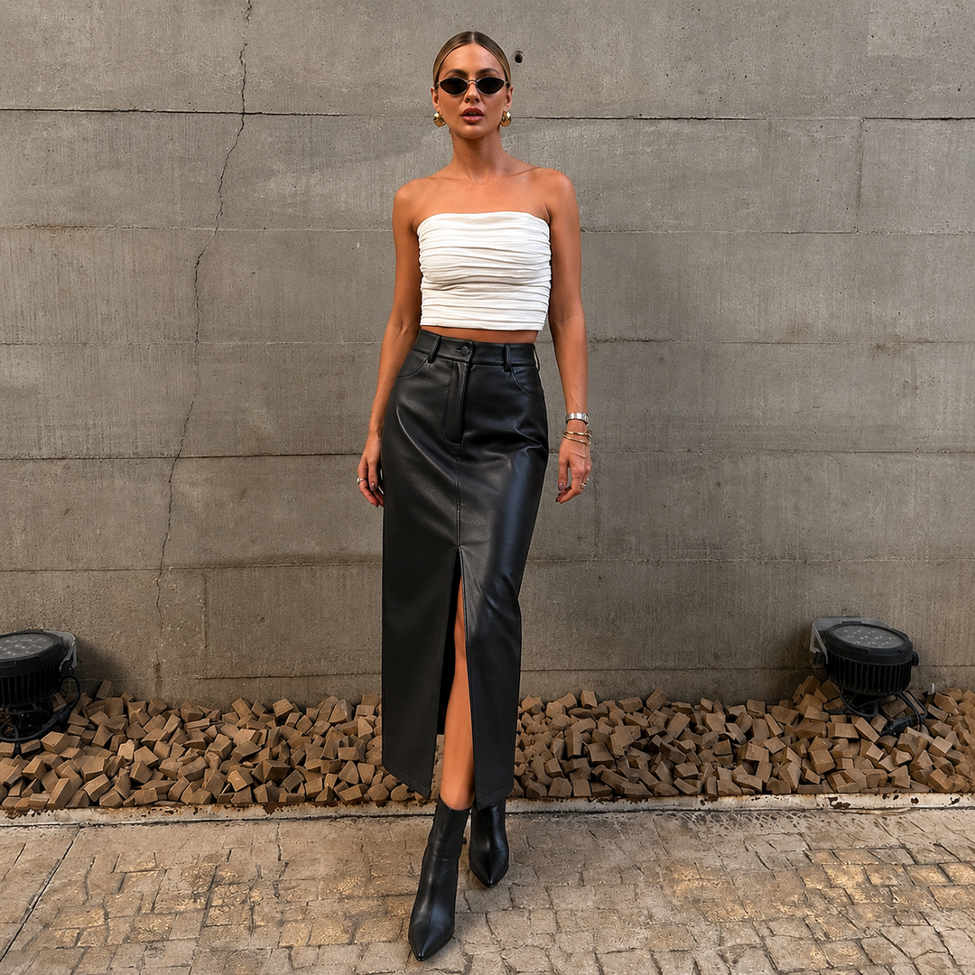 Louisa - Mini Skirt in Faux Leather with Front Split