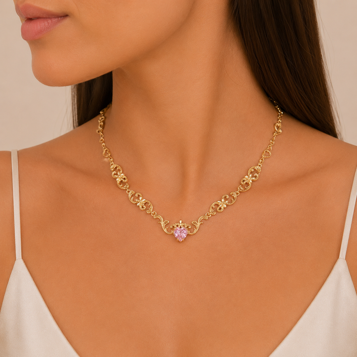 Barroca Necklace with Central Heart in Crystal