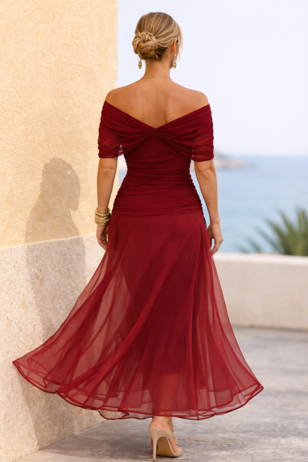 Angela | Elegant Dresses with a Flowing Silhouette