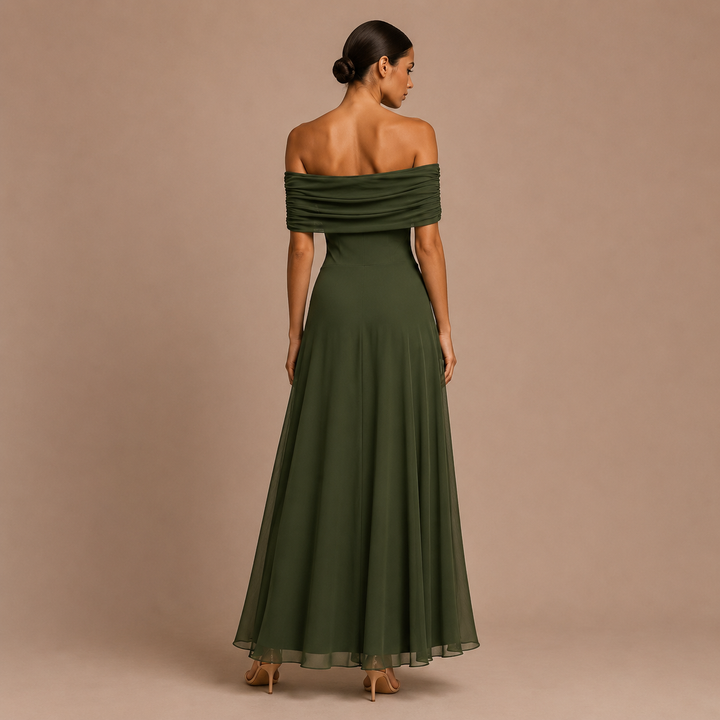 Ingrid - Dress with Open Shoulders and Flow