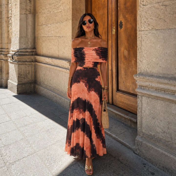 Ingrid - Dress with Open Shoulders and Romantic Flowing Fall