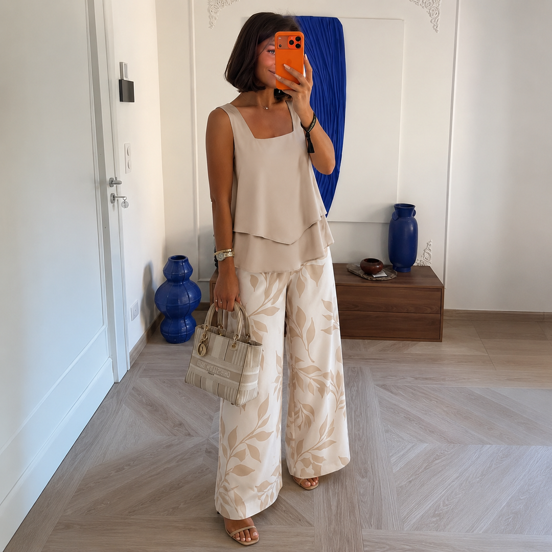 Cristina - Asymmetrical top with palazzo trousers