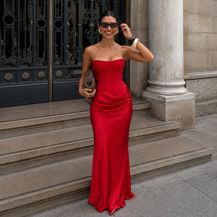 Alejandra - Long strapless dress with a fitted corset and satin skirt