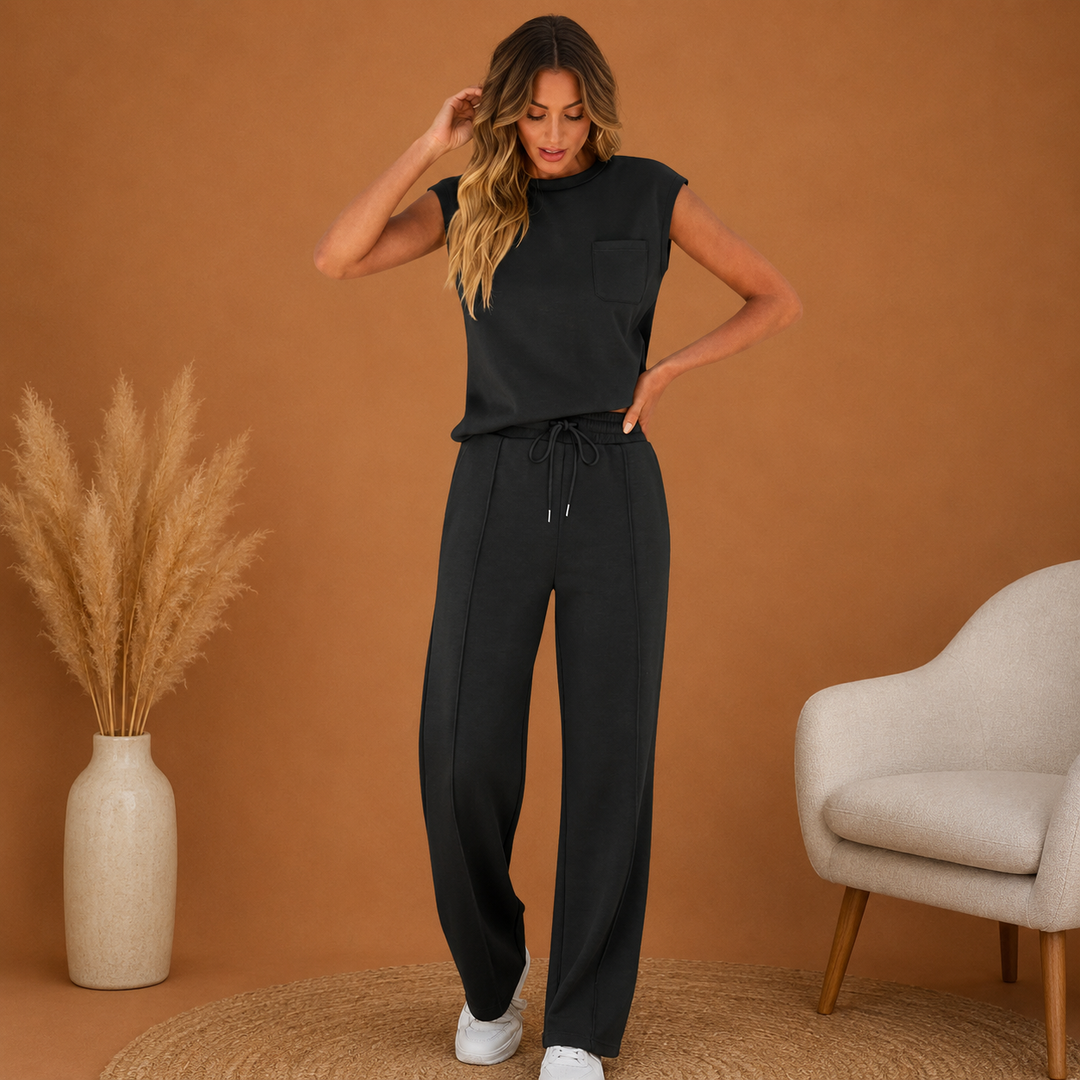 Iris - Comfortable Everyday Outfit Set Made from Soft Material