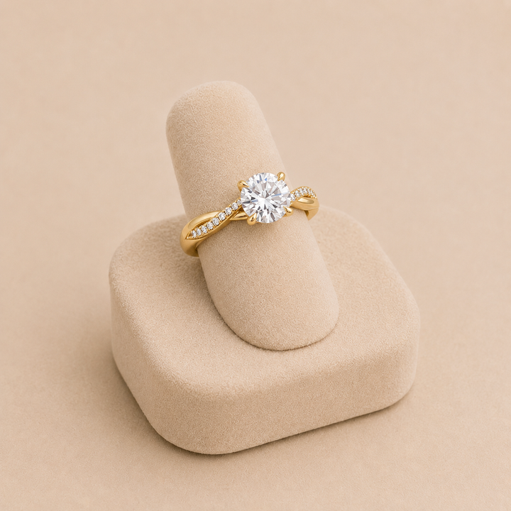 Jeanne Ring | Gold