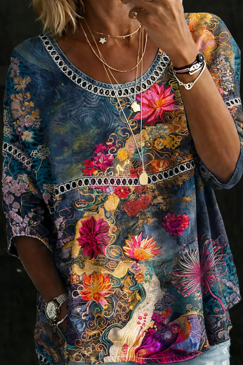 Sandra - Retro Floral Denim Top