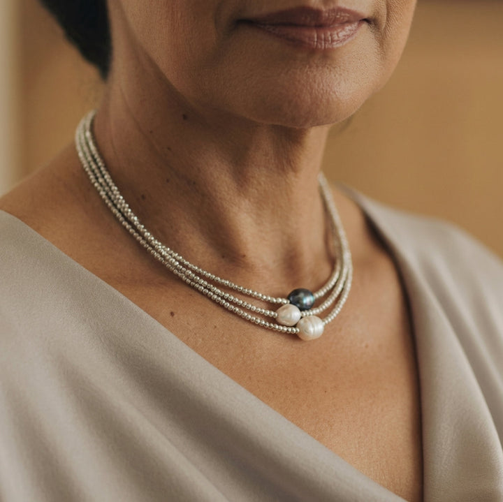 Necklace made of natural pearls