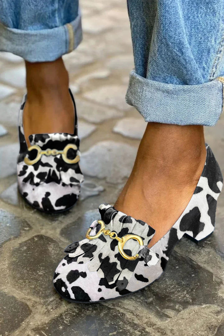 Phoebe - Heeled Shoe with Gold Buckle