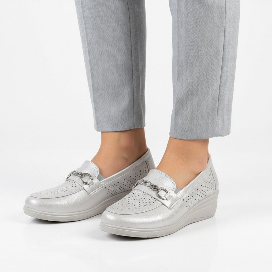 Five Color Options for Stylish Moccasins