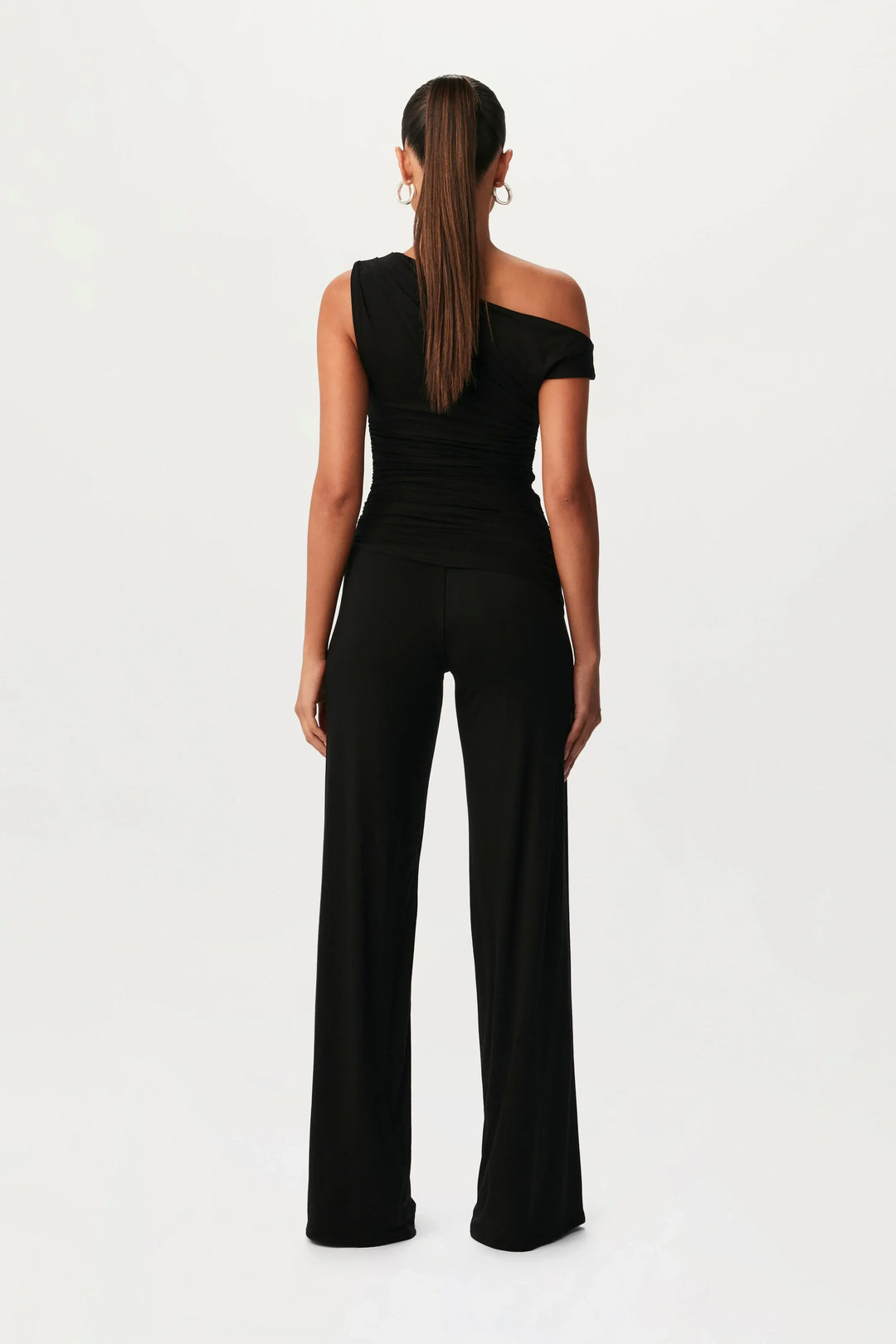 Lucia Ember - Elegant Asymmetrical Set