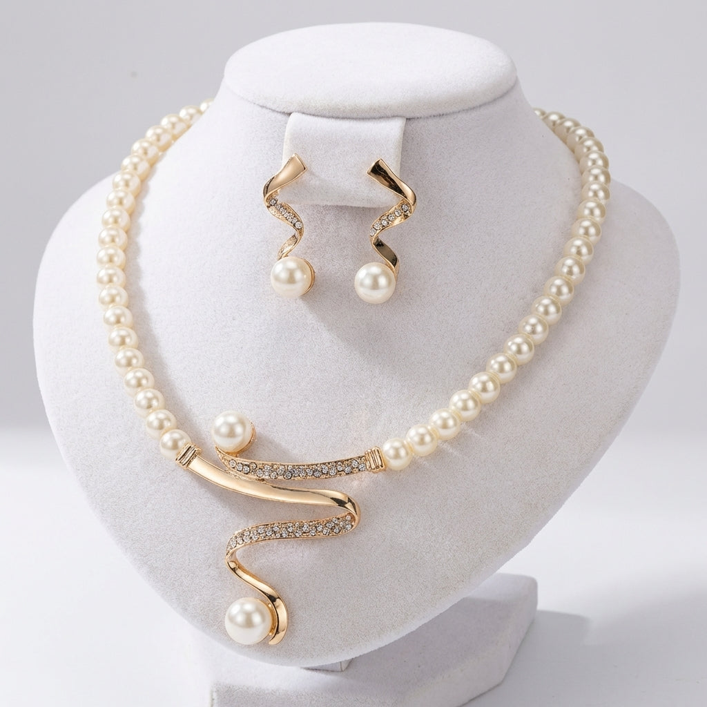 Gift set with natural beads: necklace and earrings