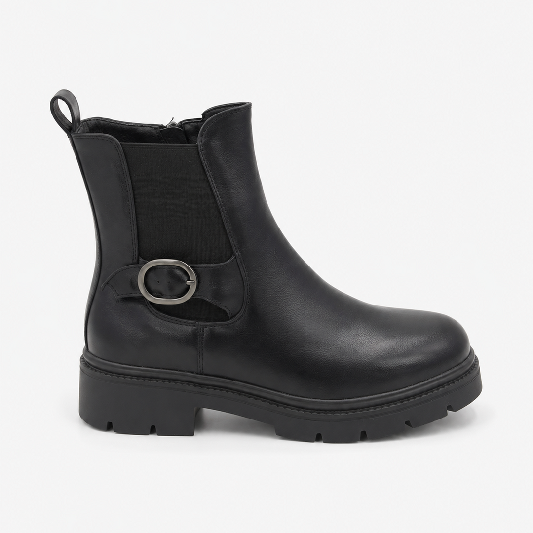 Oval Buckle Chelsea Boots