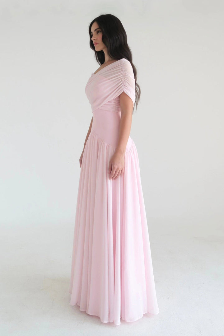 Mariana | Off-Shoulder Ruffled Dress