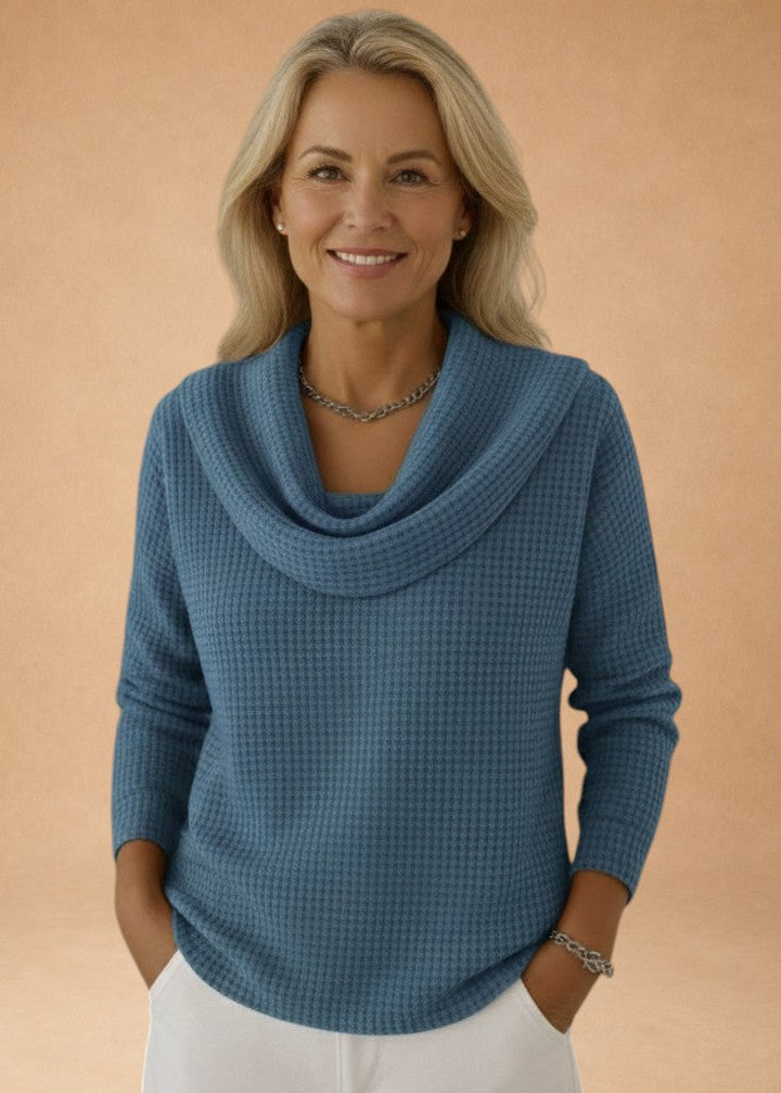 Marina – Warm Knitted Top with Waffle Texture and Elegant Draped Collar