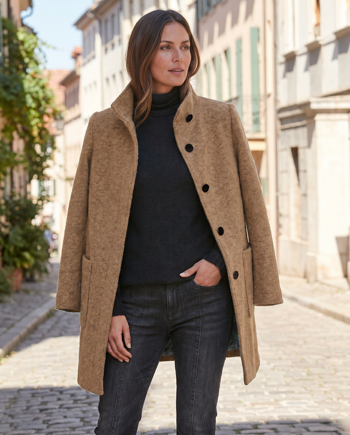 Vintage-Inspired Women's Wool Coat – Stylish High Collar for Effortless Chic