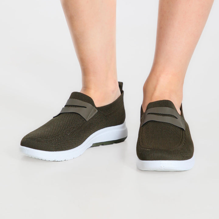 Women's Platform Loafers Offered in Seven Stunning Colors
