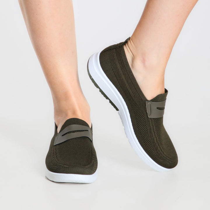 Women's Platform Loafers Offered in Seven Stunning Colors