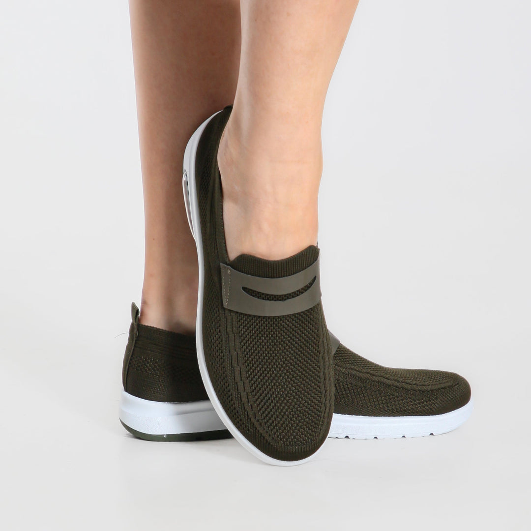 Women's Platform Loafers Offered in Seven Stunning Colors