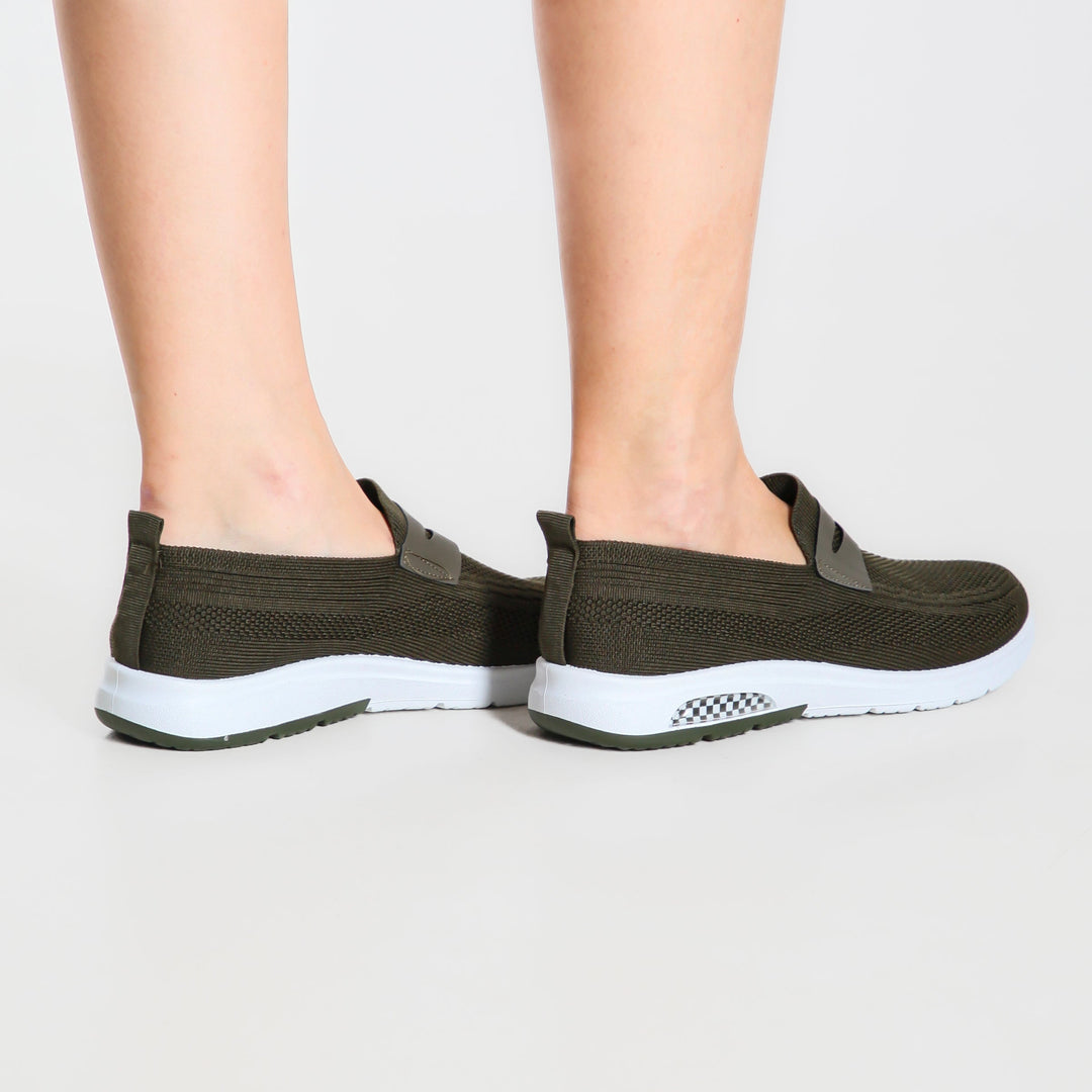 Women's Platform Loafers Offered in Seven Stunning Colors