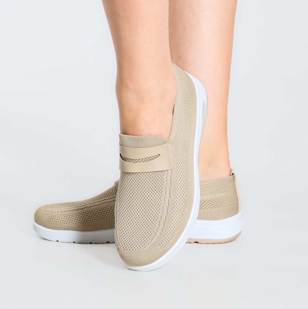 Women's Platform Loafers Offered in Seven Stunning Colors