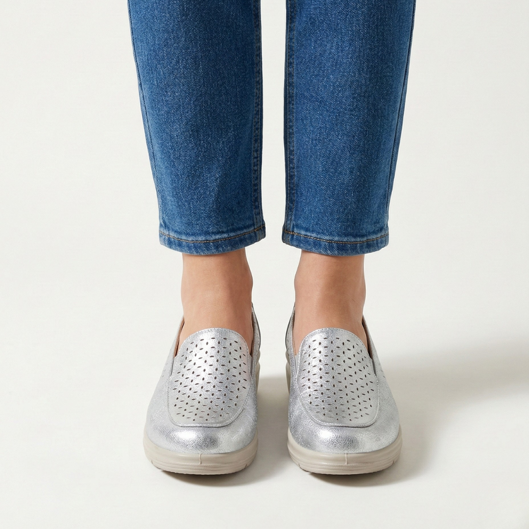 Judith | Women's Moccasin Shoes