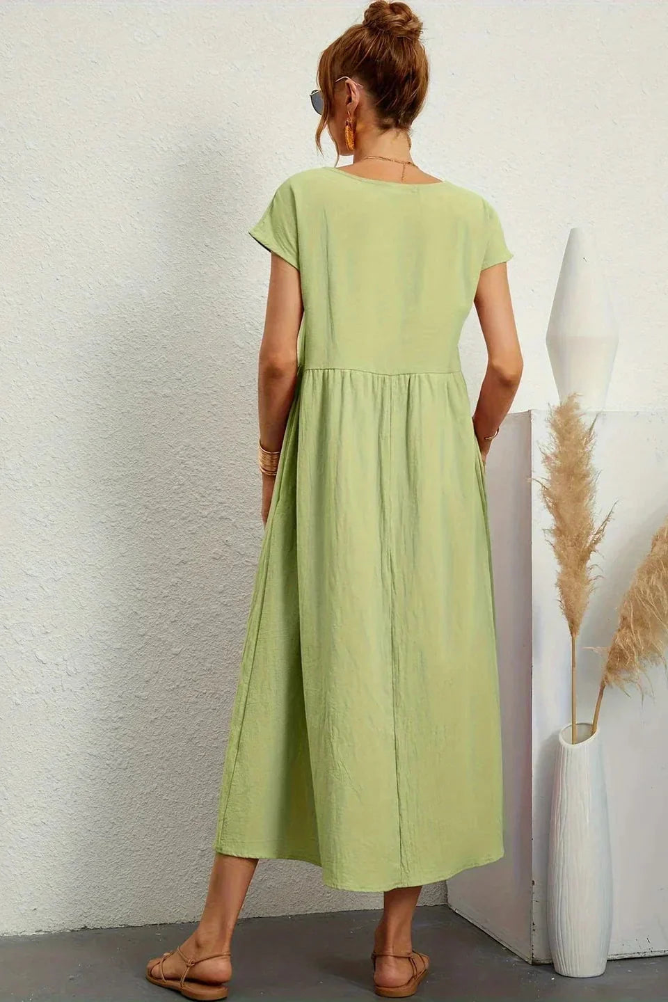 Renáta | Relaxed Cotton Midi Dress Featuring Pockets