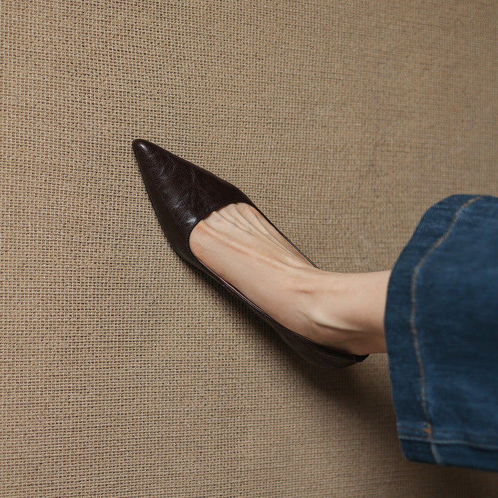 Authentic Leather Court Shoes Elar