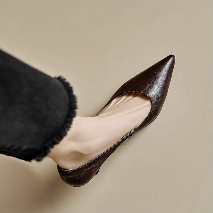 Authentic Leather Court Shoes Elar
