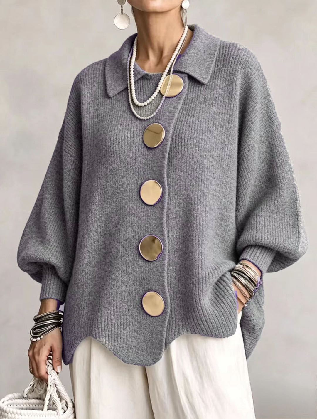 Isadora | Oversized Cardigan with Collar and Large Metallic Buttons