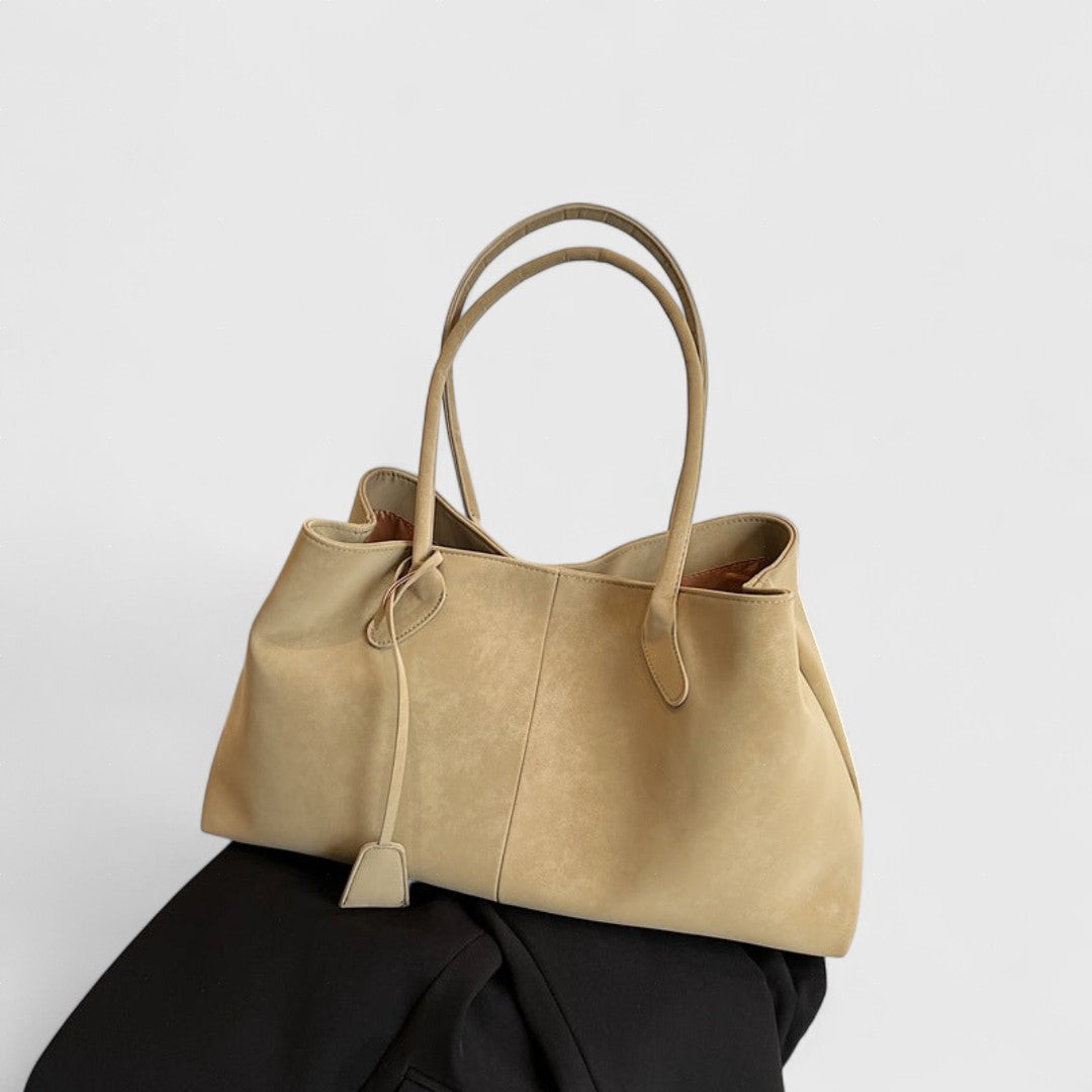Nausicaa - Maxi bag with refined design and spacious capacity