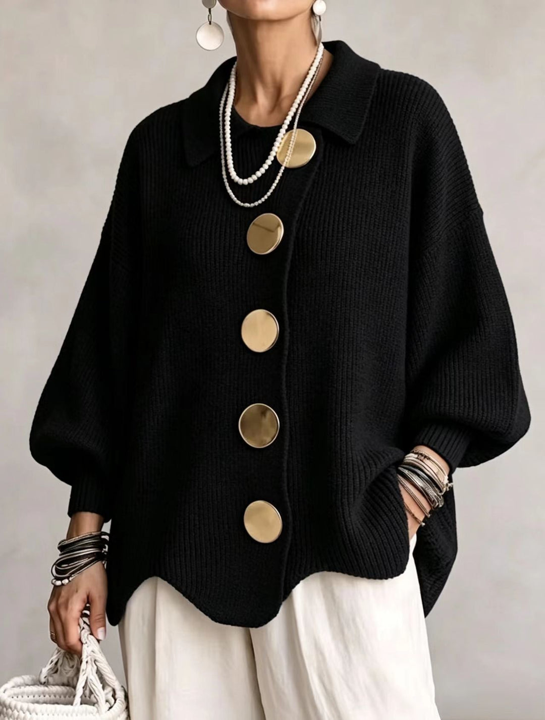 Isadora | Oversized Cardigan with Collar and Large Metallic Buttons