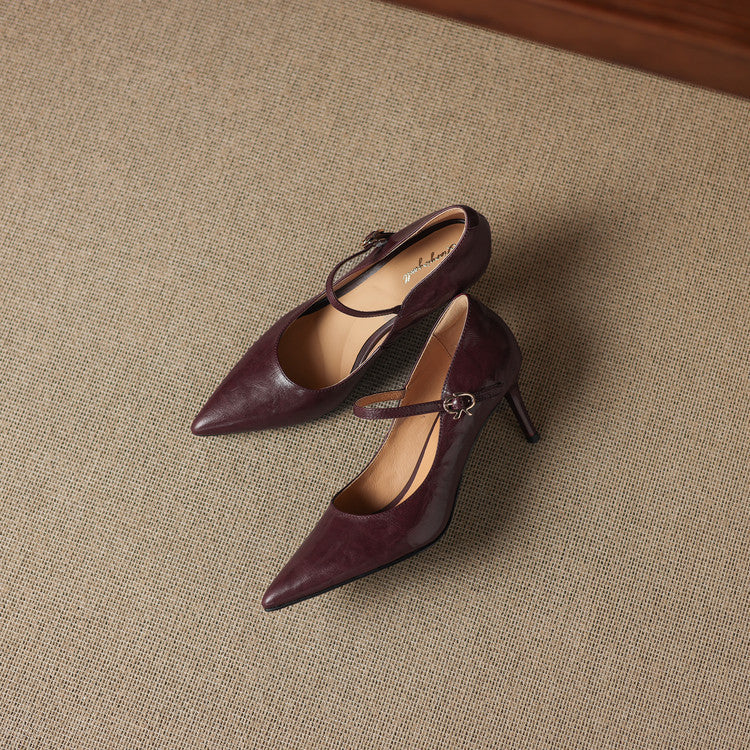 Genuine leather court shoes with elegant pointed toe