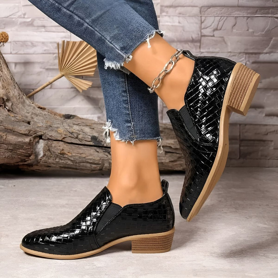 Ártemis - Elegant and Comfortable Shoes